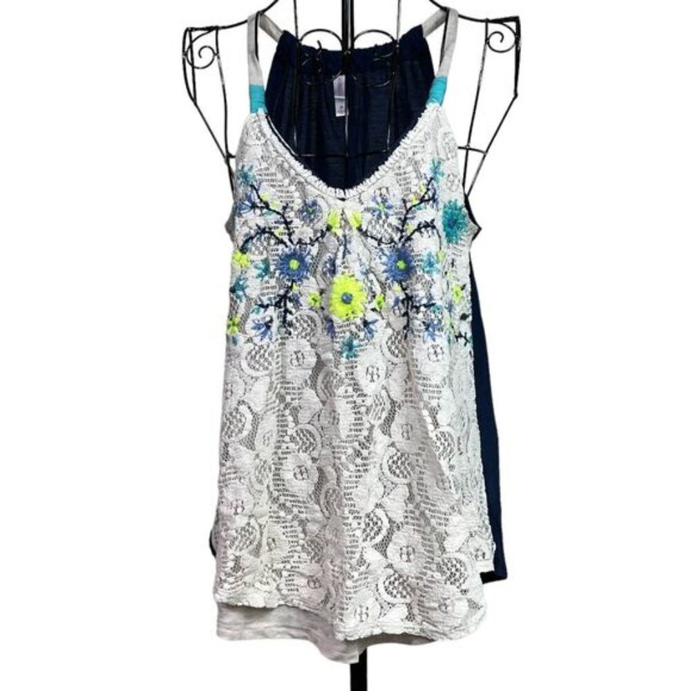Xhilaration Dressy V-Neck Tank Top Blouse Lacy Overlay Size Medium Navy Blue